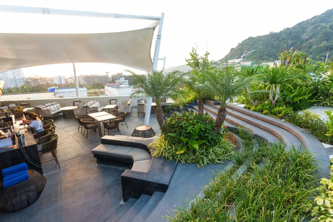 Journeyhub Phuket Patong Hotel Екстериор снимка
